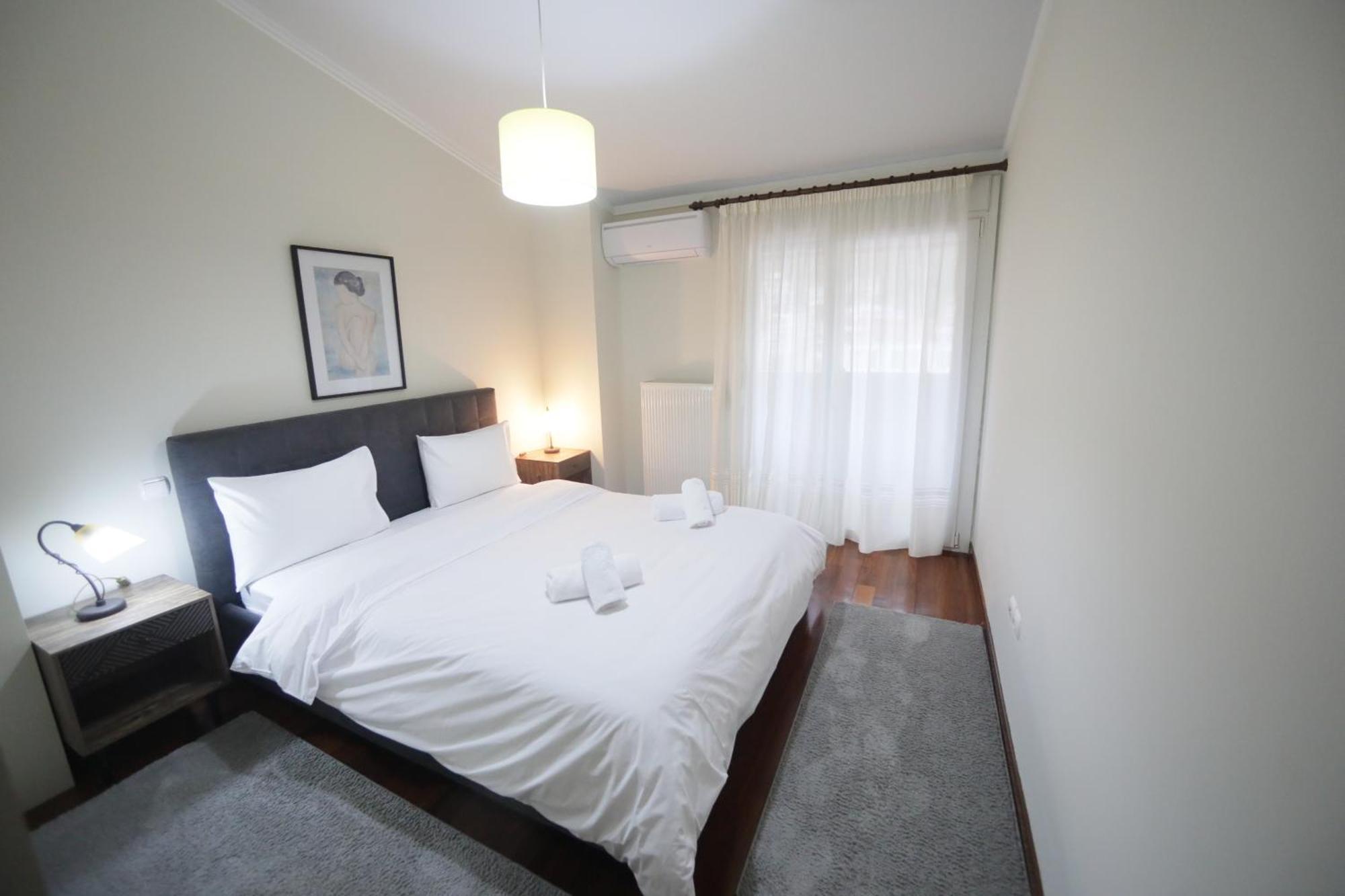 Lida'S Apartment Lake View كاستوريا المظهر الخارجي الصورة